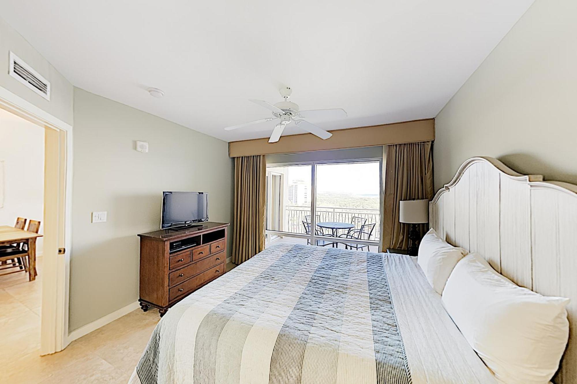 Luau Condos II Destin Room photo